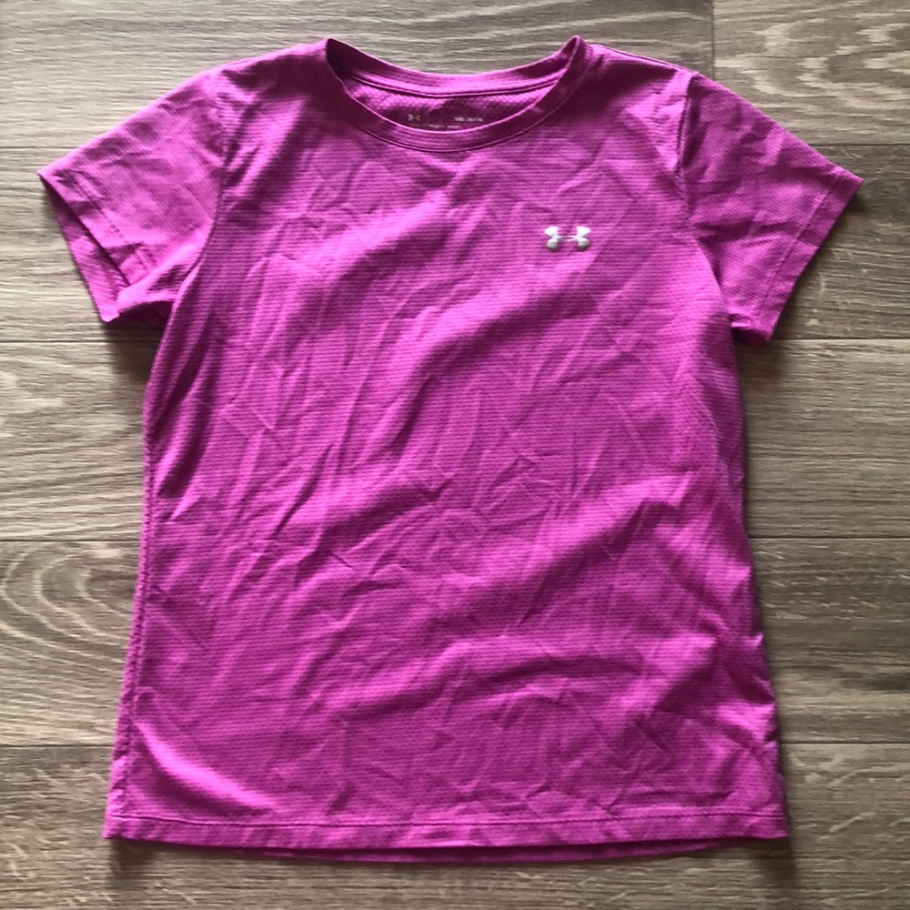 Under Armour Women’s M Hot Pink Shirt
